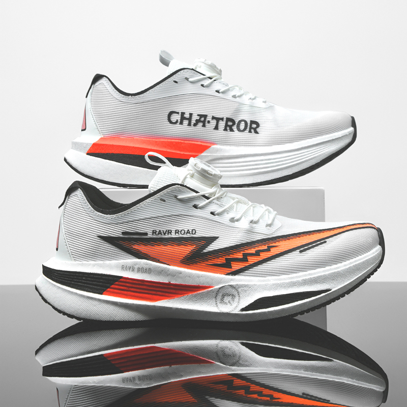 Outdoor Sport Flooring - Neue modische High-End-Laufschuhe mit durchgehender Carbonplatte